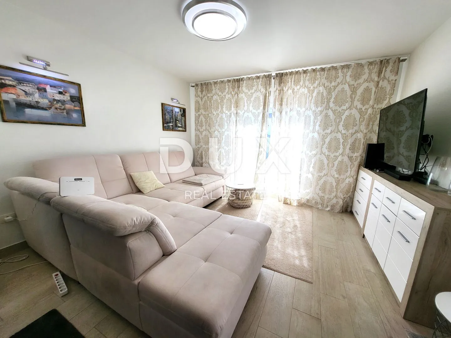 istra, novigrad - dvojna kuća udaljena 250 m od mora - slika 3