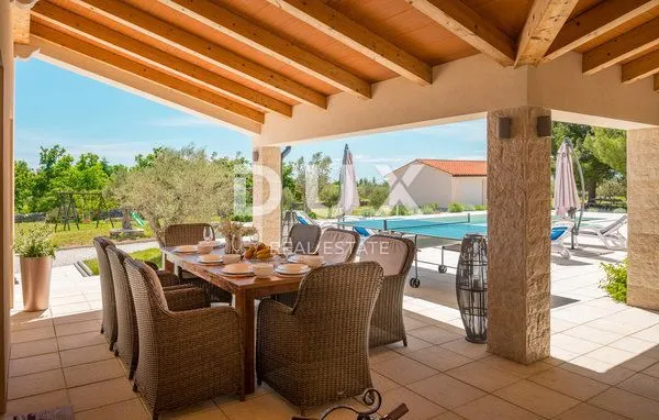 istra, vodnjan - predivna luksuzna vila s maslinikom - slika 46