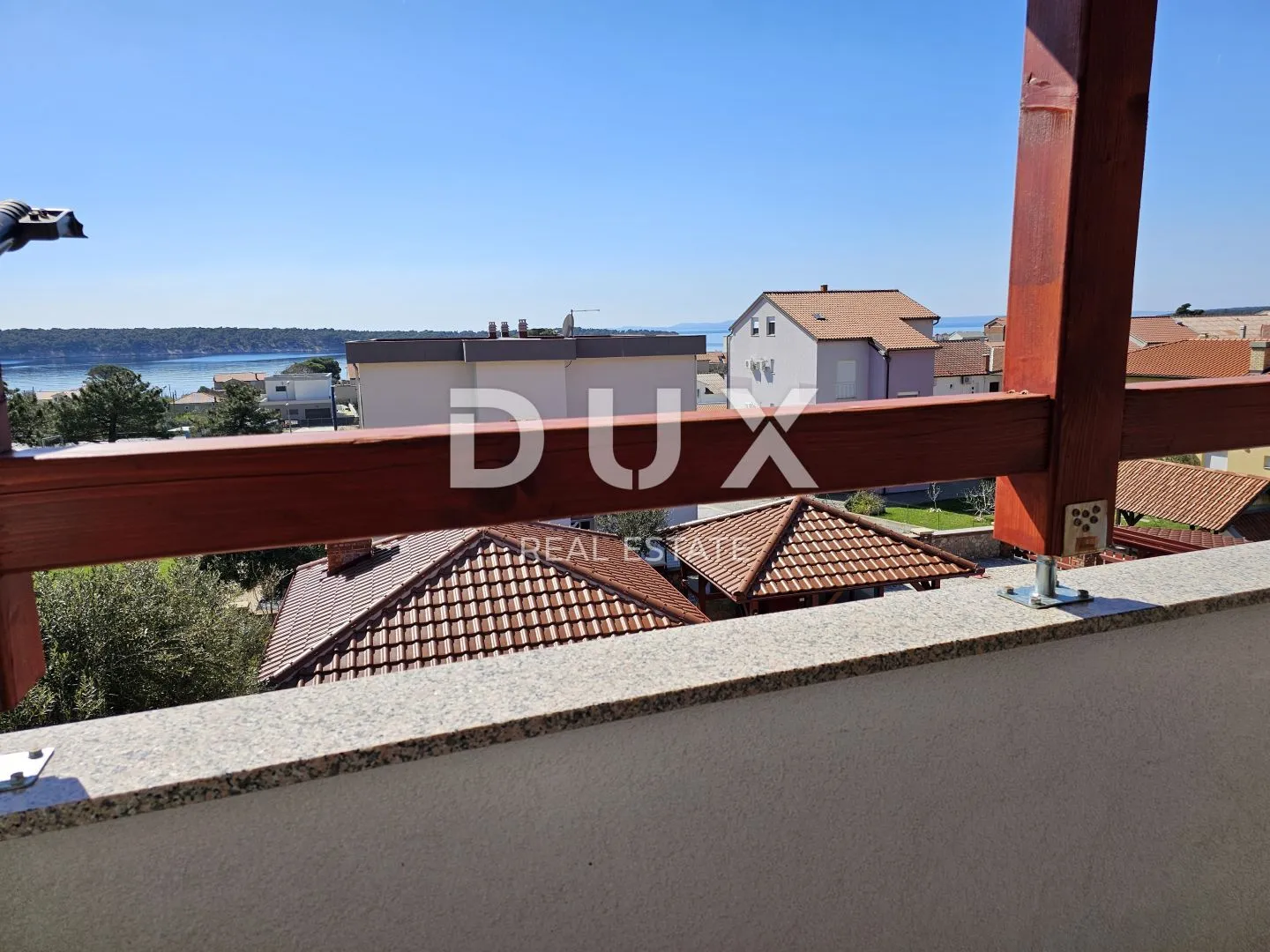 otok rab, banjol - 3s + db u višestambenoj zgradi - slika 15