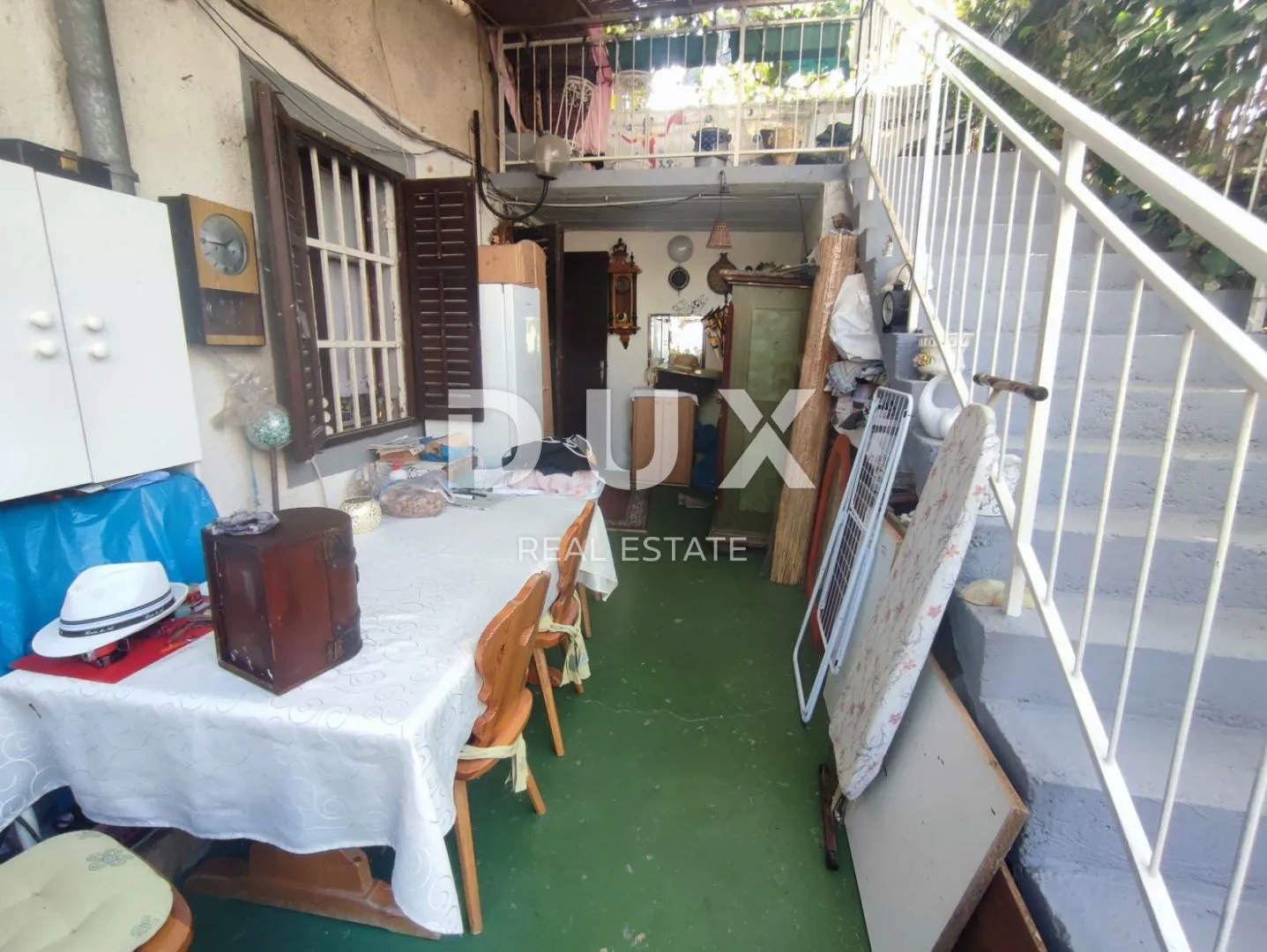 istra, pula - kuća u centru grada - slika 13