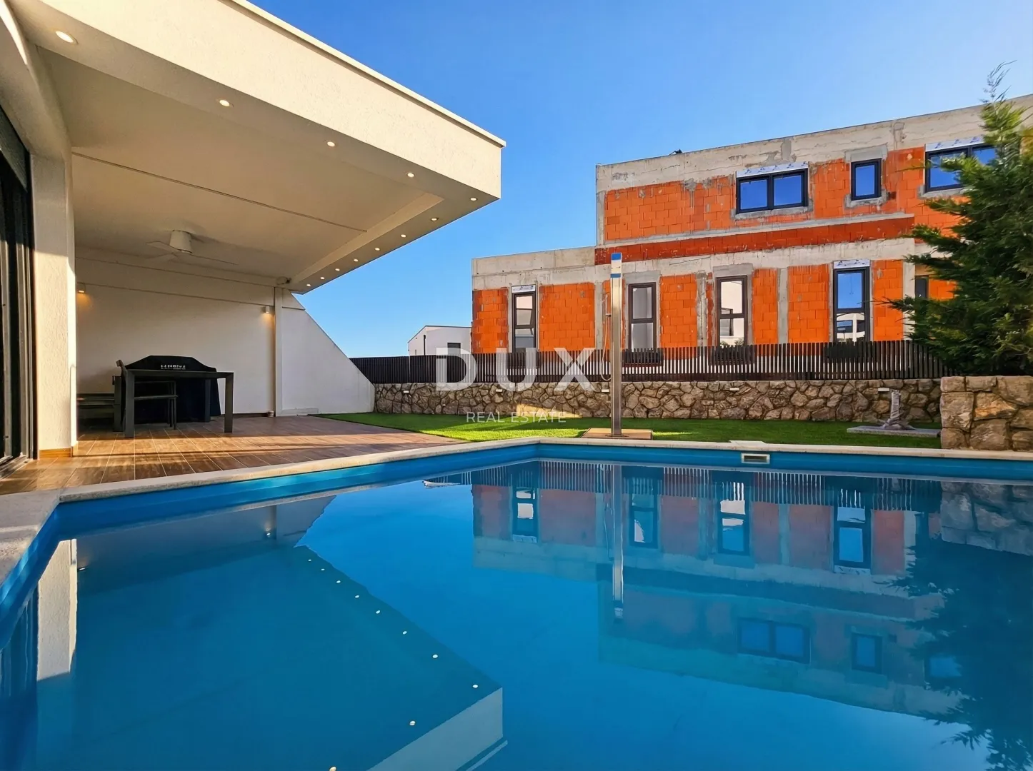 otok krk, grad krk, dvoetažni stan, 112,30 m2, bazen, najam - slika 20