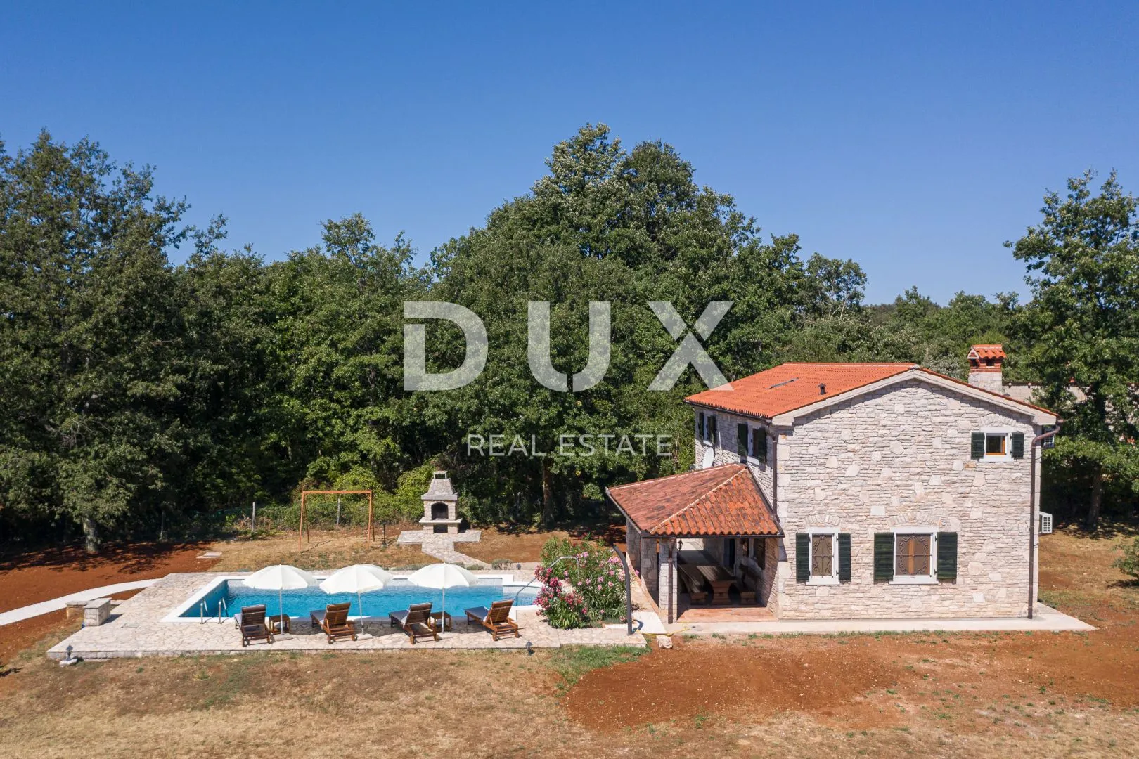 istra, labin - samostojeća kamena vila s bazenom - slika 23