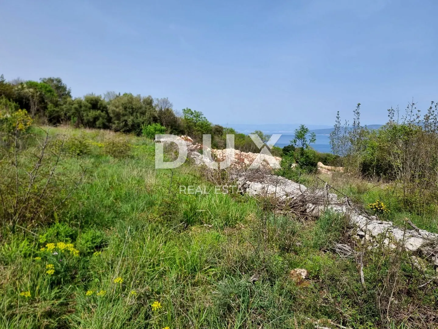 istra, rabac, građevinsko zemljište, 1104m2 - slika 2
