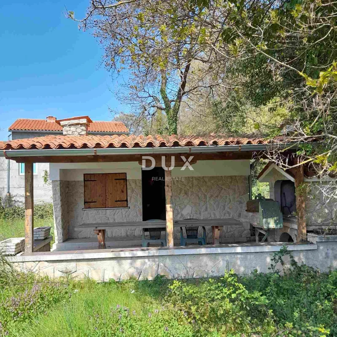 istra, labin - samostojeća kuća s garažom i pomoćnim objektom - slika 8