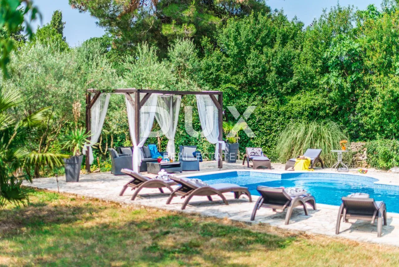 istra, filipana - romantična autohtona istarska kamena vila - slika 25