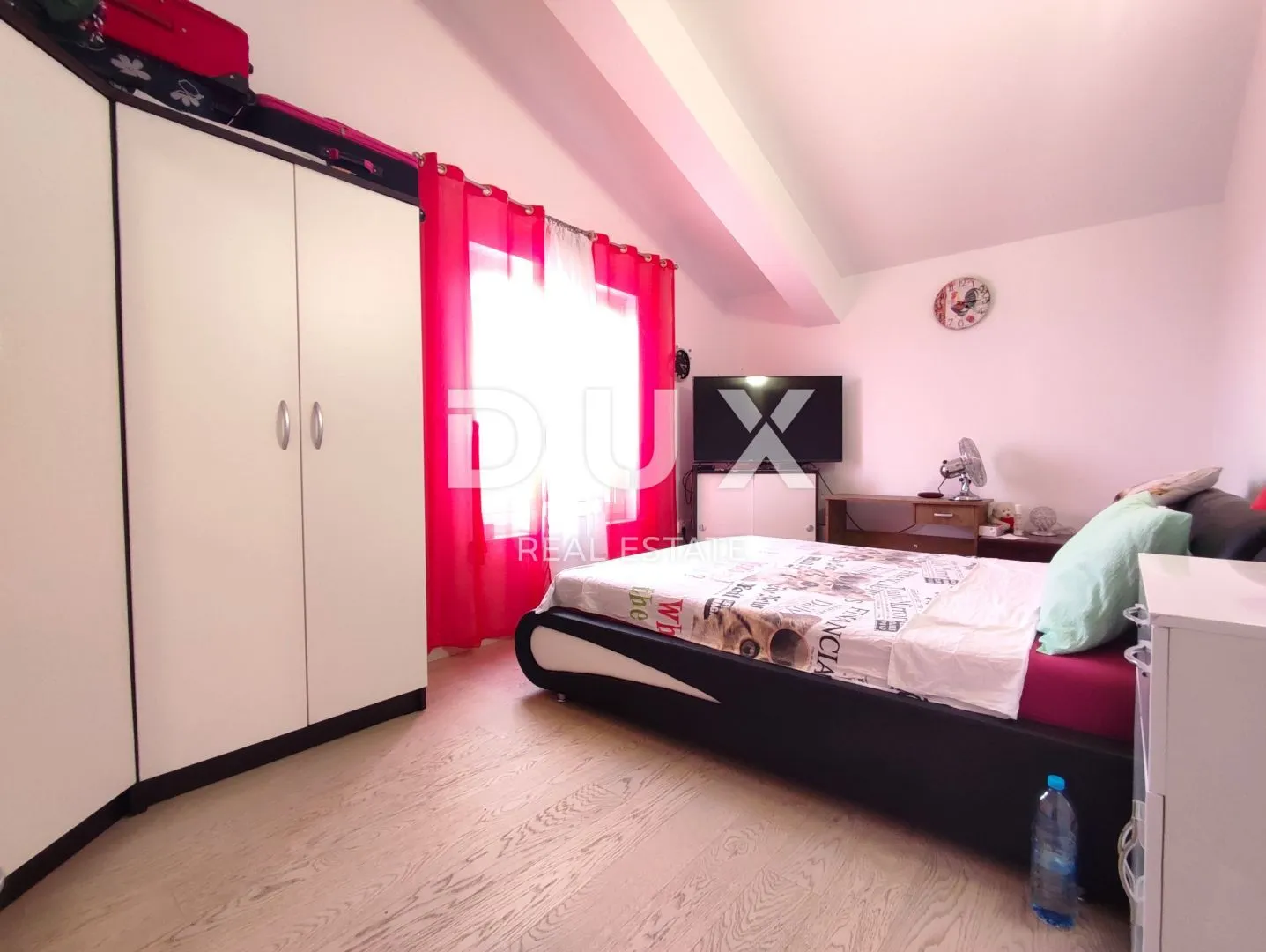 istra, banjole - dvoetažni stan sa vrtom u novogradnji - slika 11