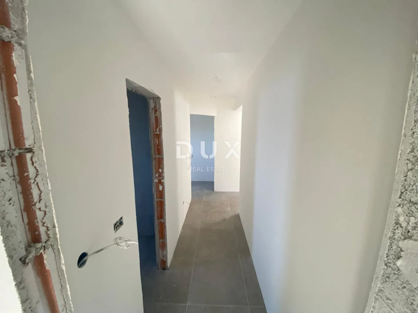 viškovo, strogi centar - stan 2s+db u novogradnji s balkonom i 2 parkirna mjesta! prilika! - slika 15