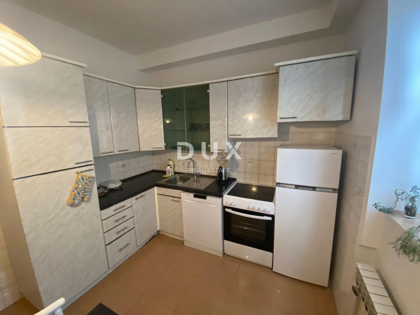 rijeka, trsat - stan 132 m2, 4s+db s panoramskim pogledom na more + dodatni stan 31 m2! prilika! - slika 27