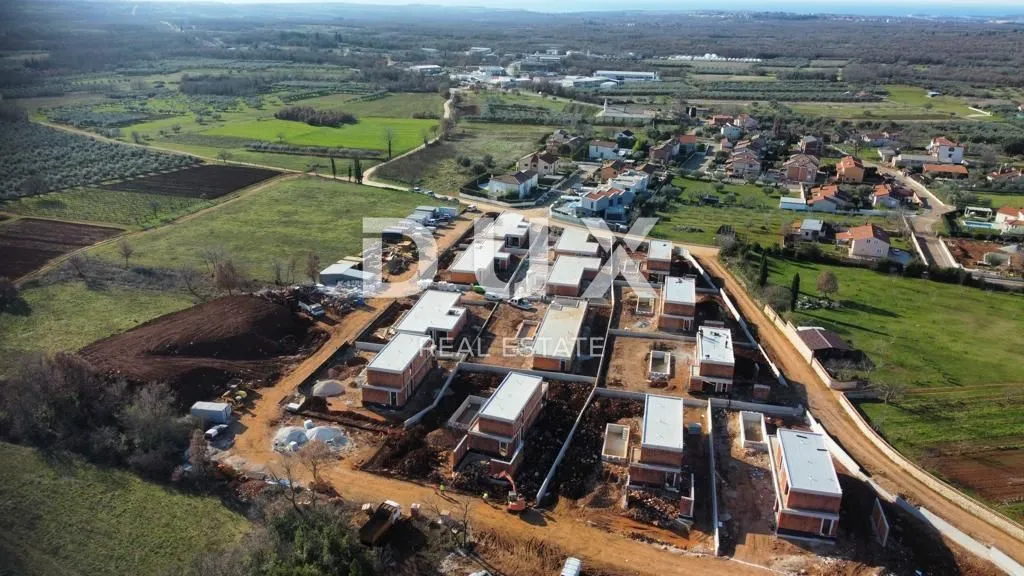 istra, poreč - moderna vila u izgradnji u okolici poreča - slika 40