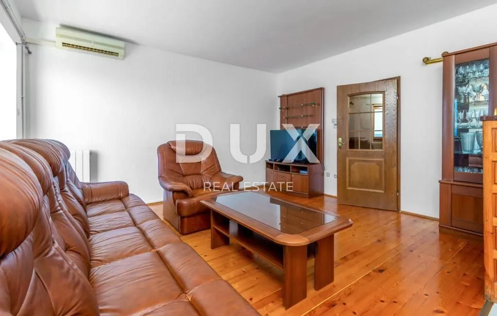 crikvenica - kuća s više apartmana i pogledom na more - slika 9