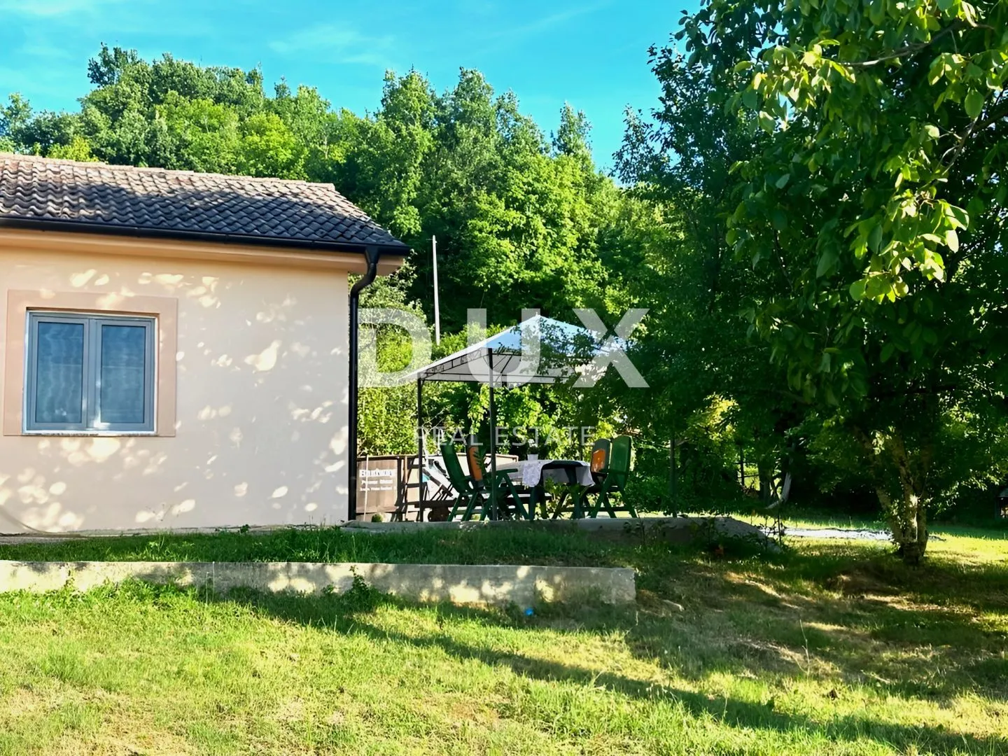 istra, buzet - kućica u netaknutoj prirodi - slika 1