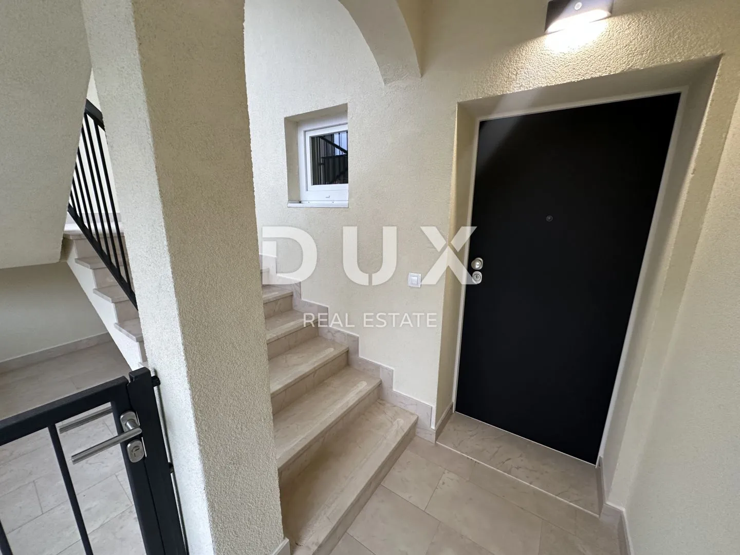 zadar, novi bokanjac - stan na dvije etaže! 152m² - vrt i garaža! - slika 1