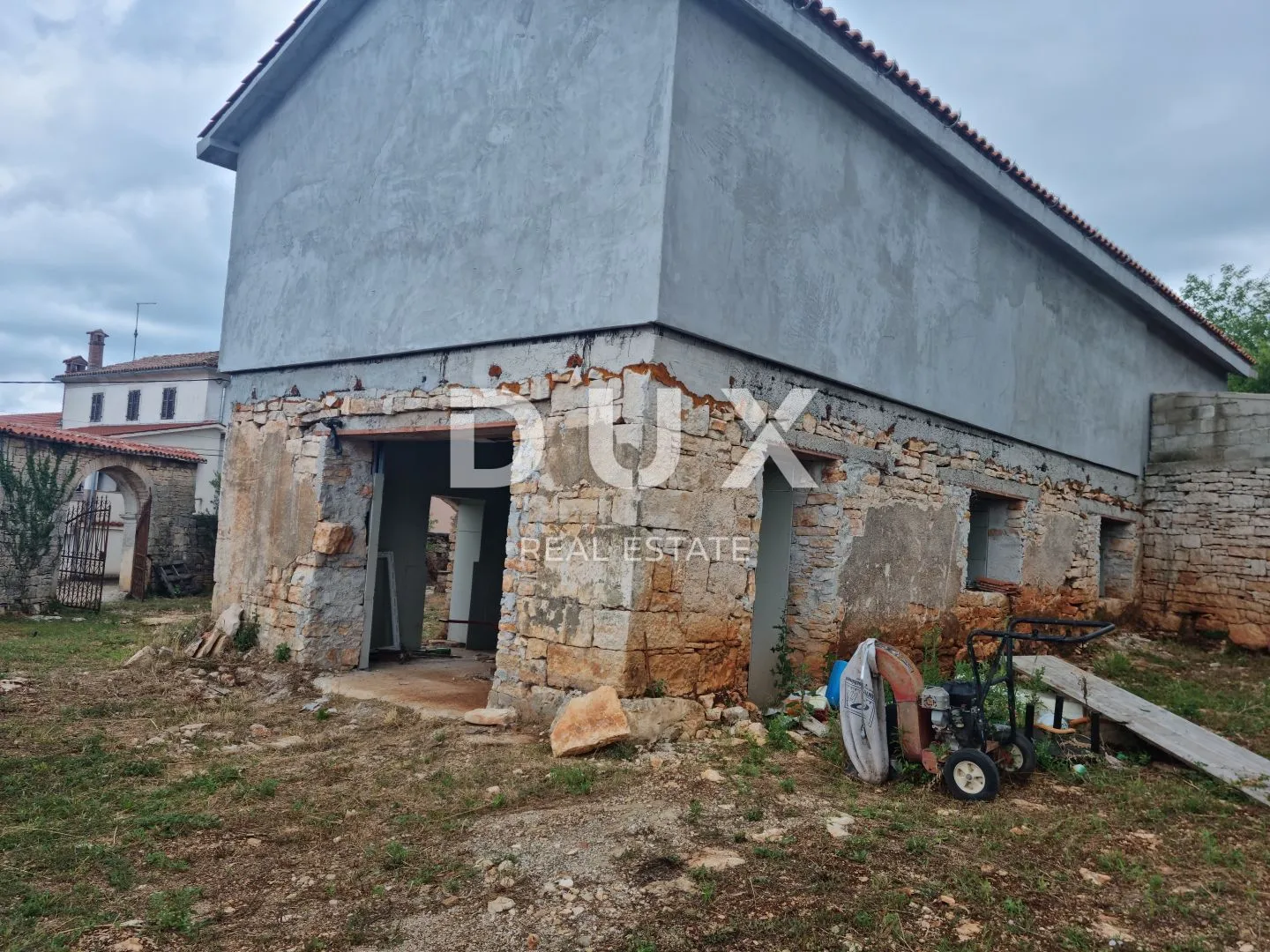 istra,tinjan- prekrasna starina idealna za turizam! - slika 5