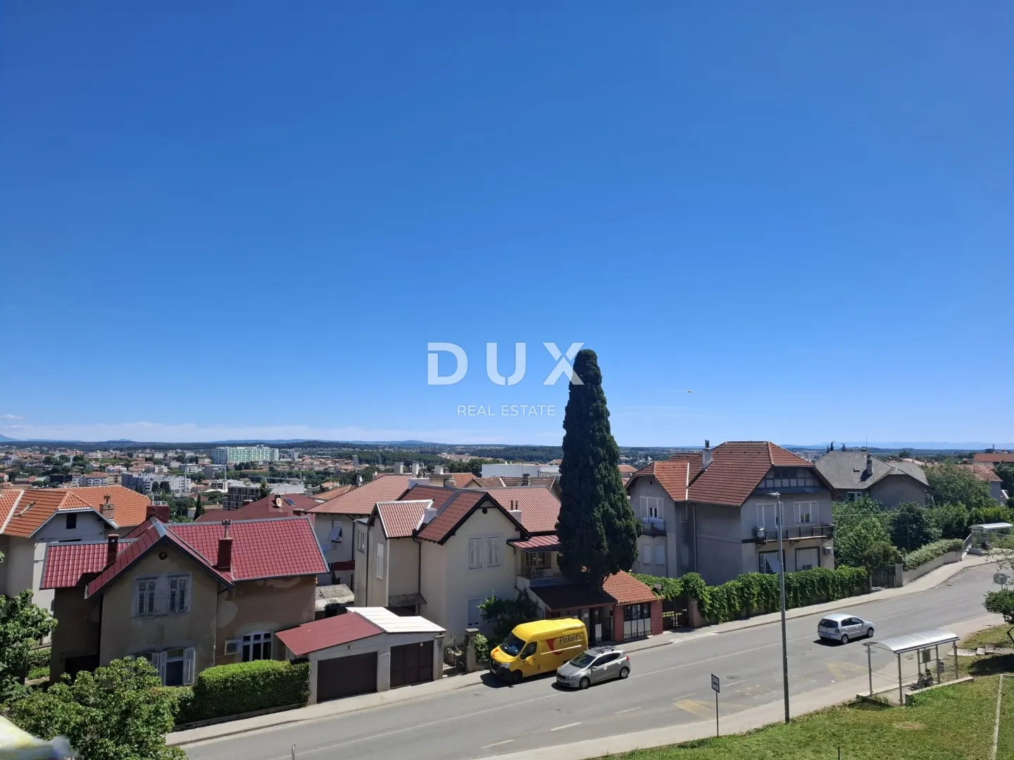 istra, pula - potpuno renoviran stan 52 m² s velikim spremištem - slika 18
