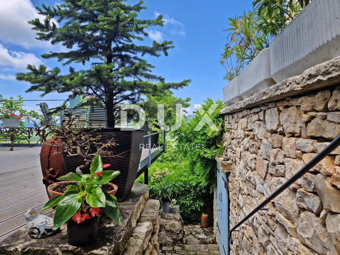 istra, buje - kamena kuća sa spektakularnim pogledom - slika 28