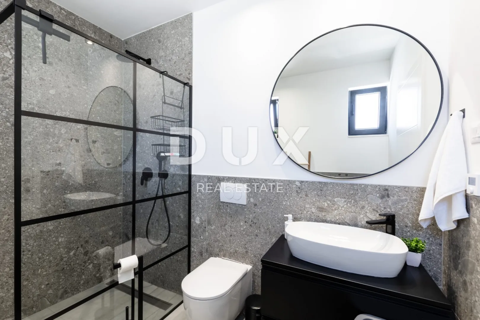 zadar, vrsi - luksuzna vila s pogledom na more - slika 28