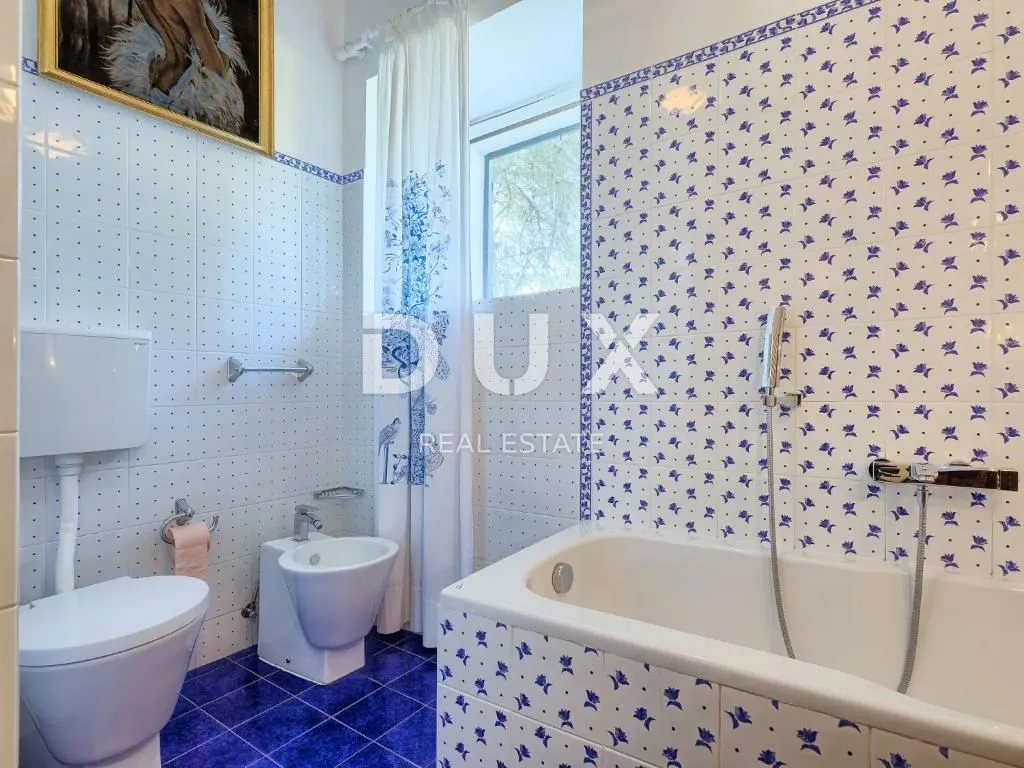 istra, umag - prekrasno imanje sa kućom i bungalovima 250 m od mora - slika 16