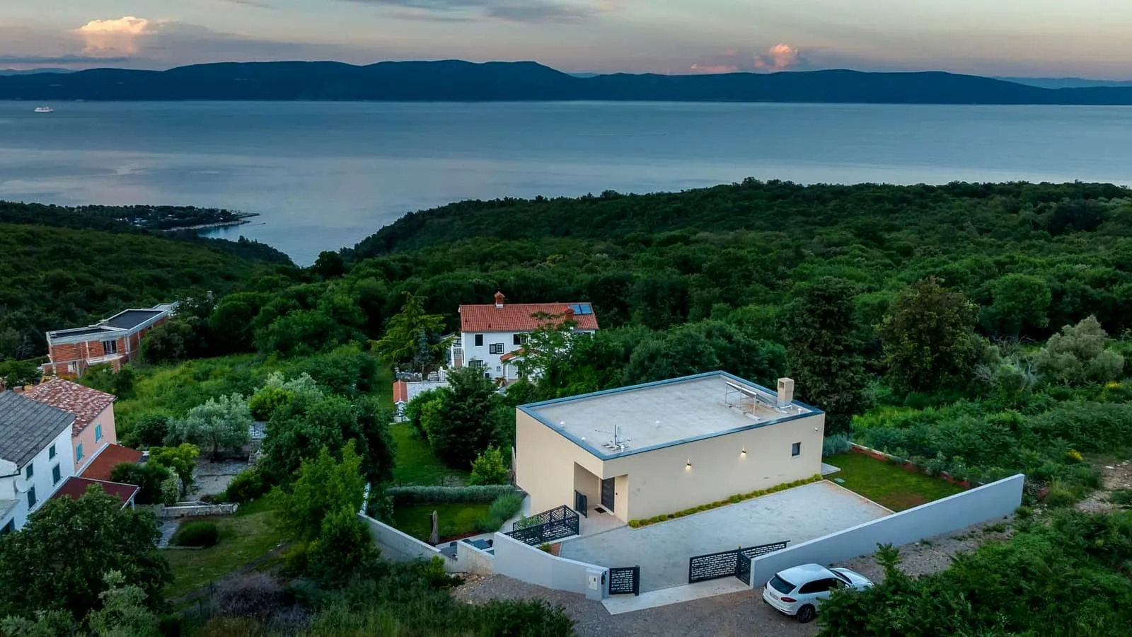 istra, rabac - novogradnja s panoramskim pogledom na more - slika 2