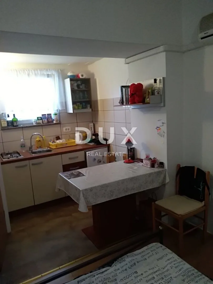 istra, pula - kuća s tri stambene jedinice i poslovnim prostorom u centru grada! prilika - slika 17