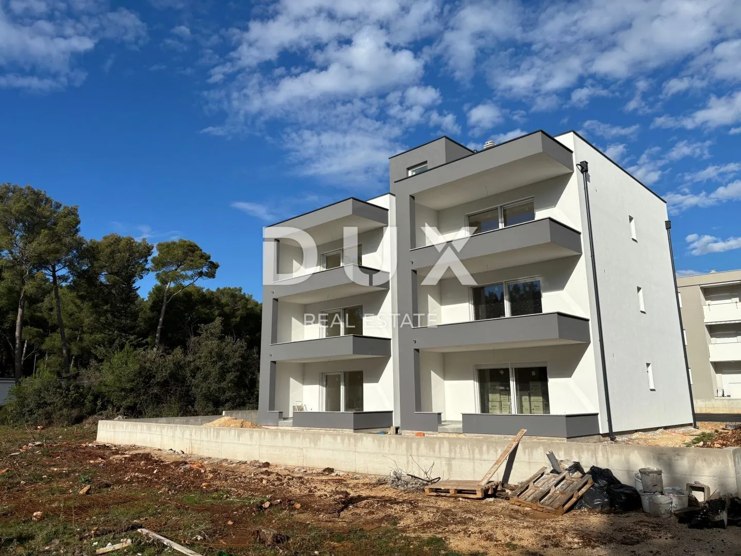 zadar, pakoštane - moderan stan u novogradnji s vrtom s2 - slika 5