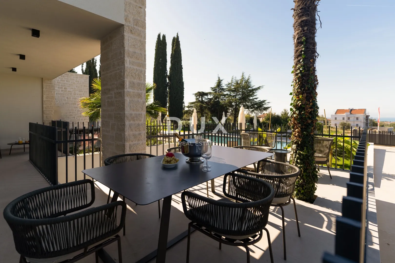 istra, poreč – ekskluzivna vila, tri stambene jedinice, luksuz uz more - slika 34