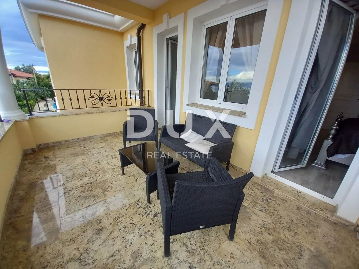 opatija, lovran - predivna vila s bazenom u centru blizu mora - slika 45