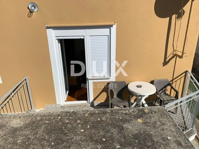 istra , rovinj obiteljska kuća sa pogledom na more - slika 16