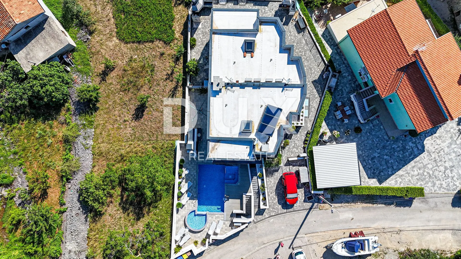 otok krk, krk (okolica) - luksuzna vila kvalitetno opremljena - slika 7