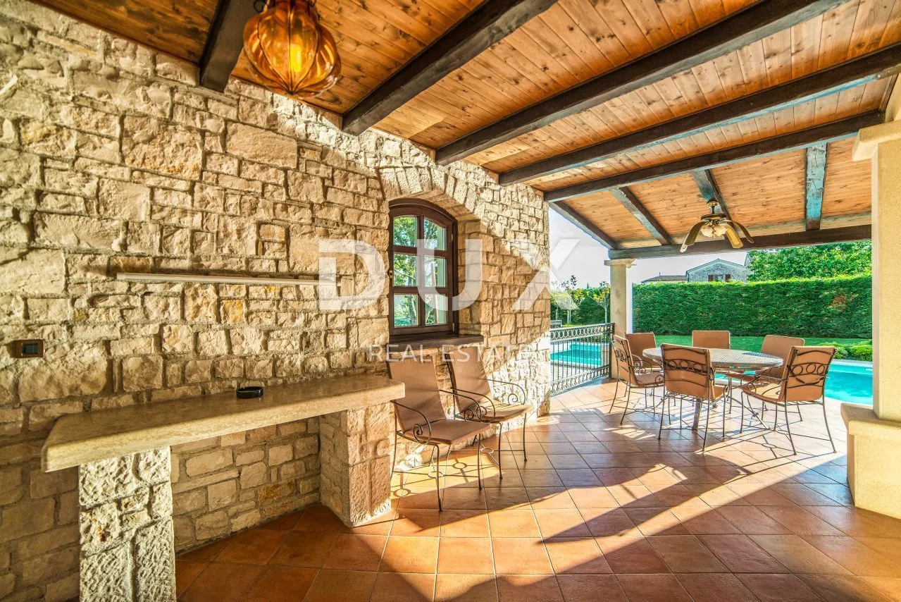 istra,višnjan - luksuzna kamena vila s bazenom - slika 10