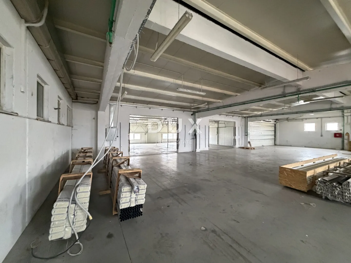 zadar, novi bokanjac - poslovni prostor 450m²-900m²! - slika 11