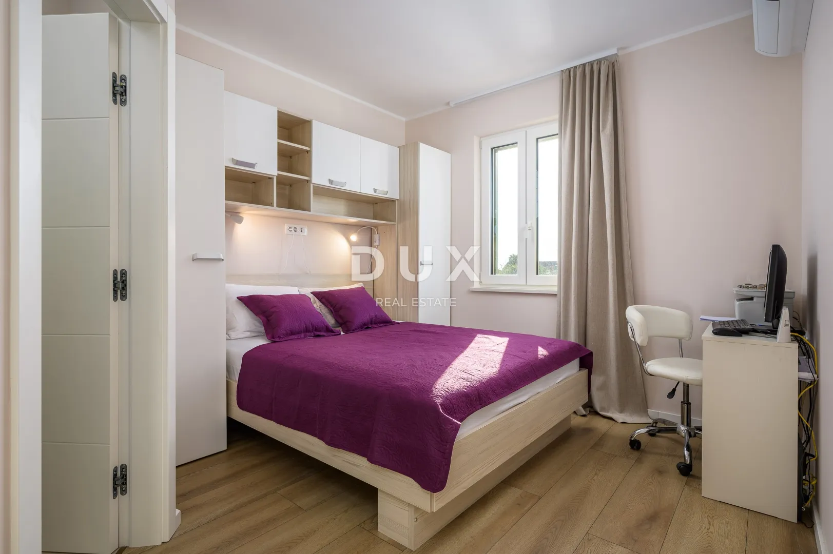 istra, poreč - trosobni stan na prvome katu blizu mora - slika 12