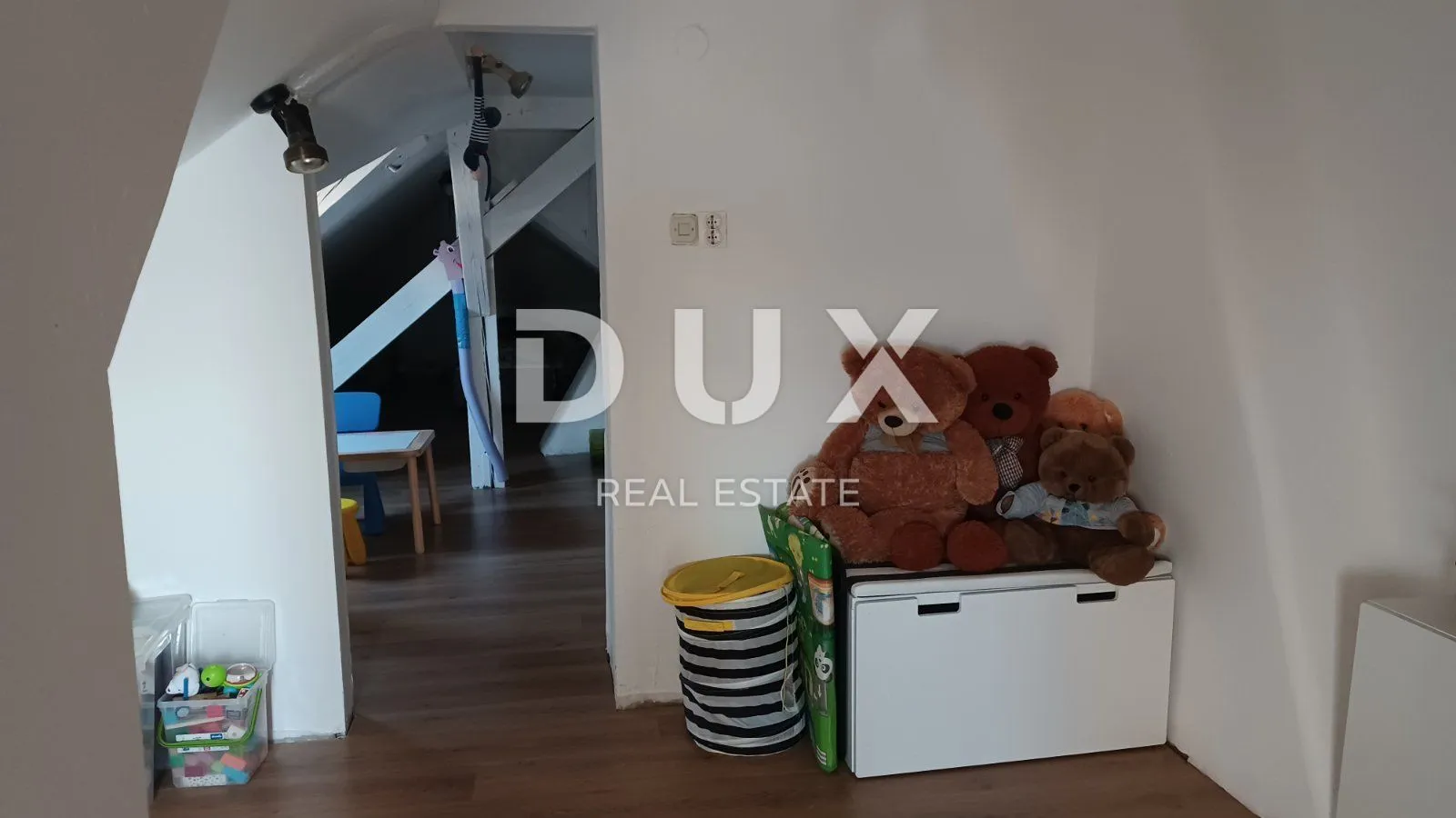 opatija, centar - stan 100m2 u prekrasnoj austrougarskoj vili s prekrasnim pogledom na more - slika 8