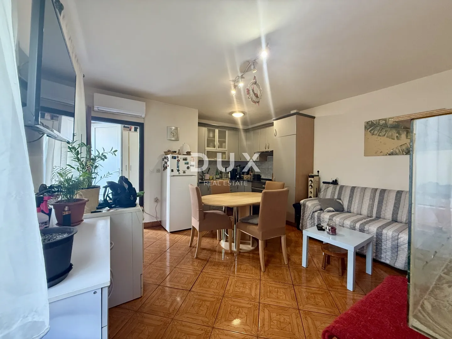 kvarber, crikvenica, dvosobni stan, 58 m2, velika terasa 30 m2 - slika 4