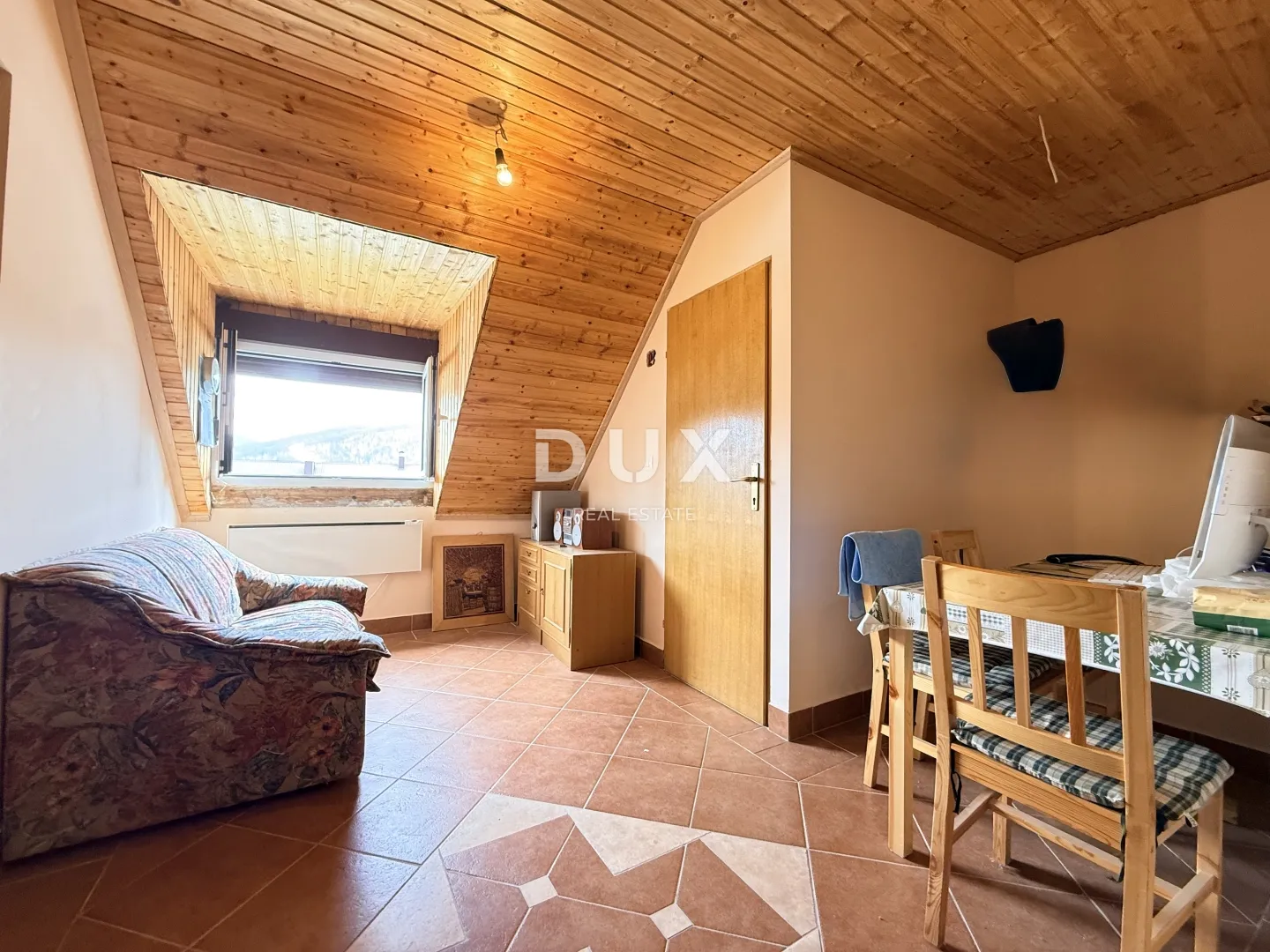 gorski kotar, mrkopalj - kuća s četiri apartmana - slika 37