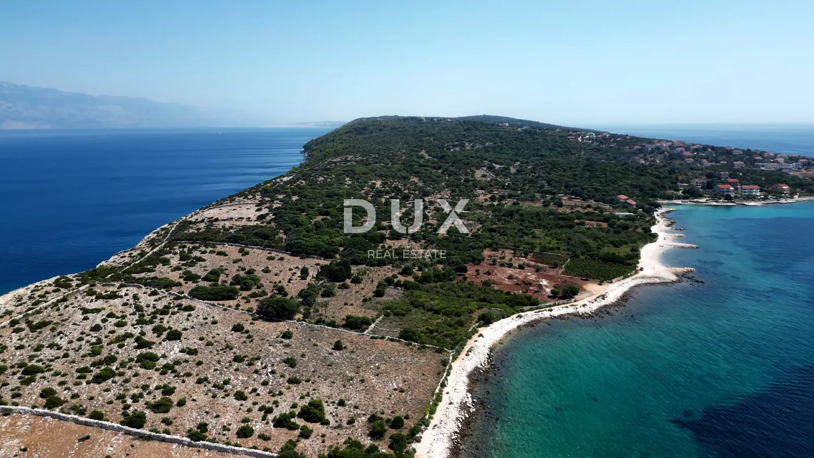 OTOK PAG, LUN - Građevinsko zemljište s idejnim projektom i pogledom na more - Lun, Novalja