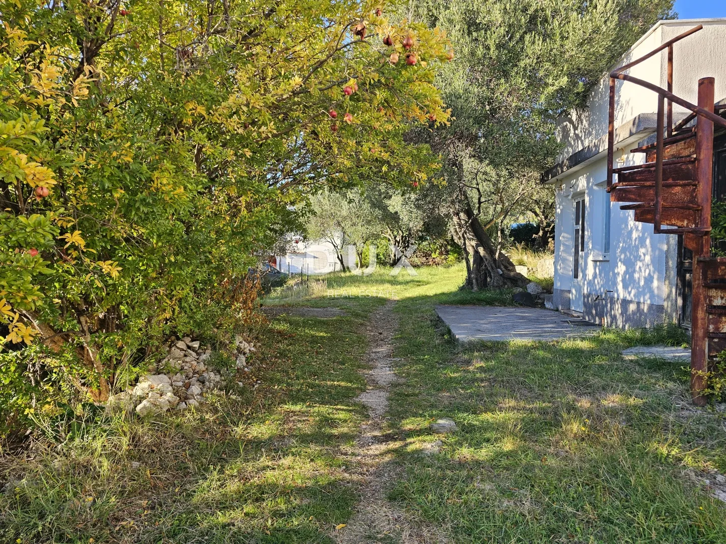 otok rab, banjol - kamena kuća u nizu s panoramskim pogledom - slika 12