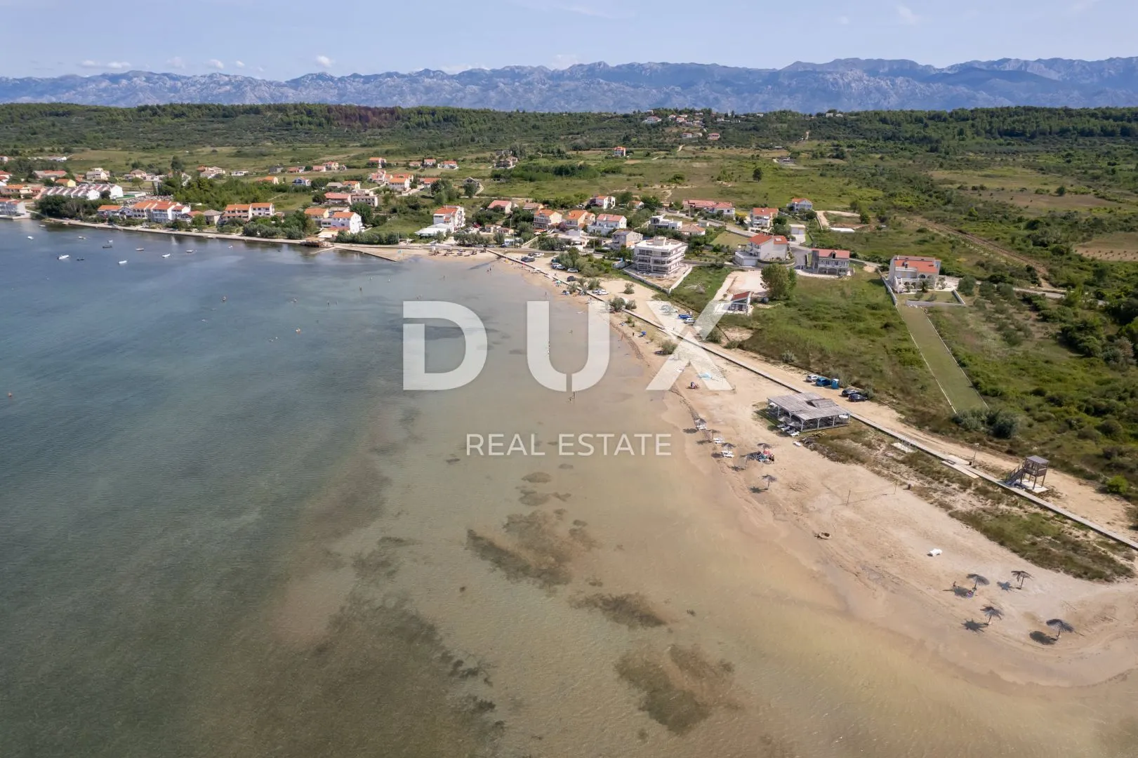 LJUBAČ - atraktivno građevinsko zemljište - Ljubač, Ražanac