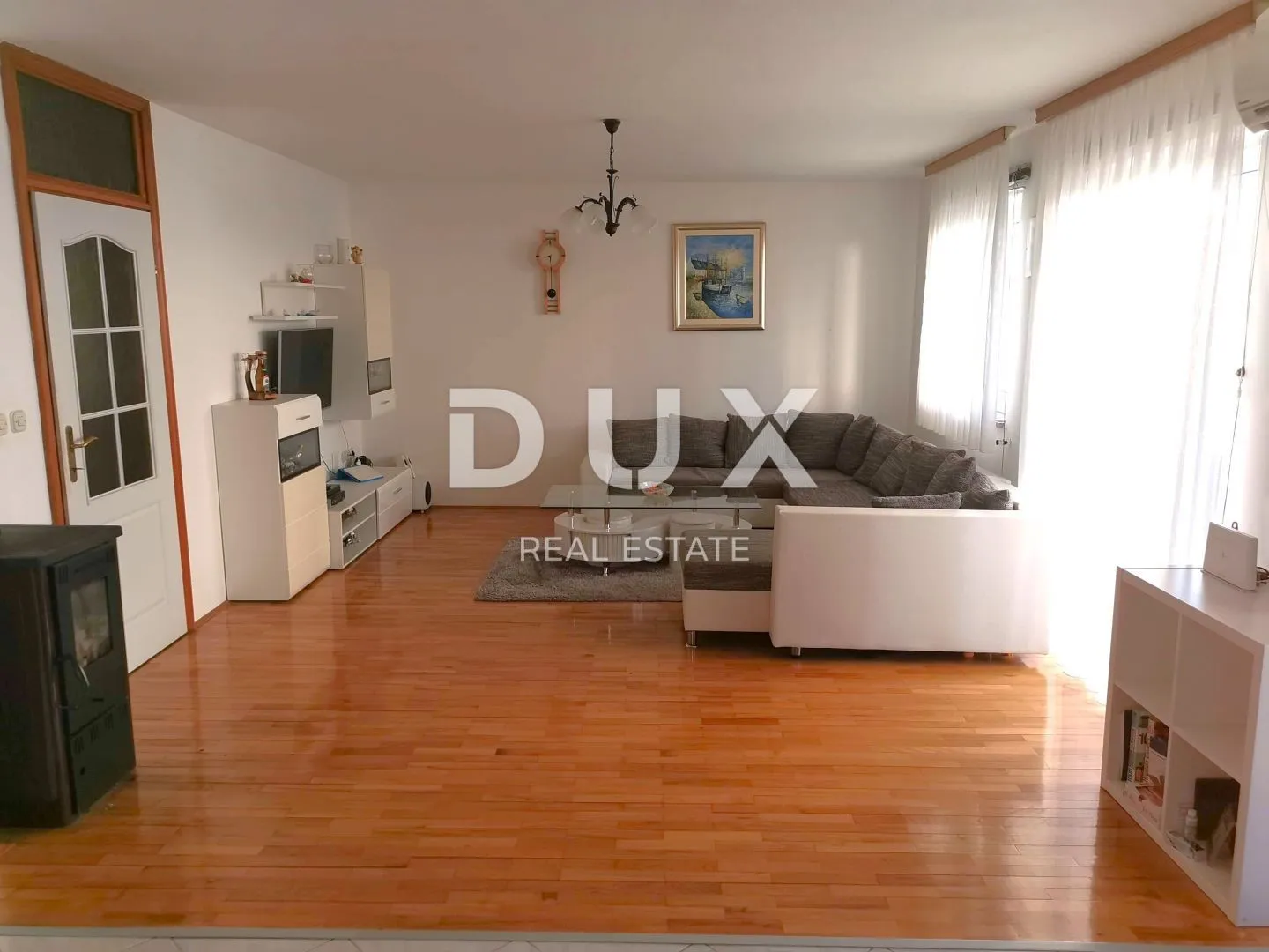 ISTRA, FAŽANA - Apartmanska kuća na 600m od centra i prvih plaža