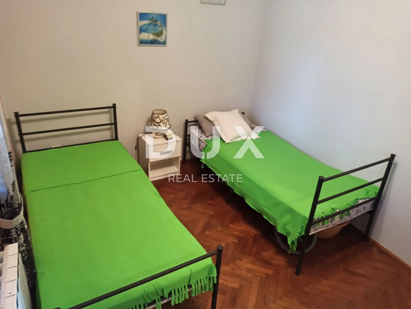 istra, svetvinčenat - obiteljska kuća s dva apartmana - slika 16