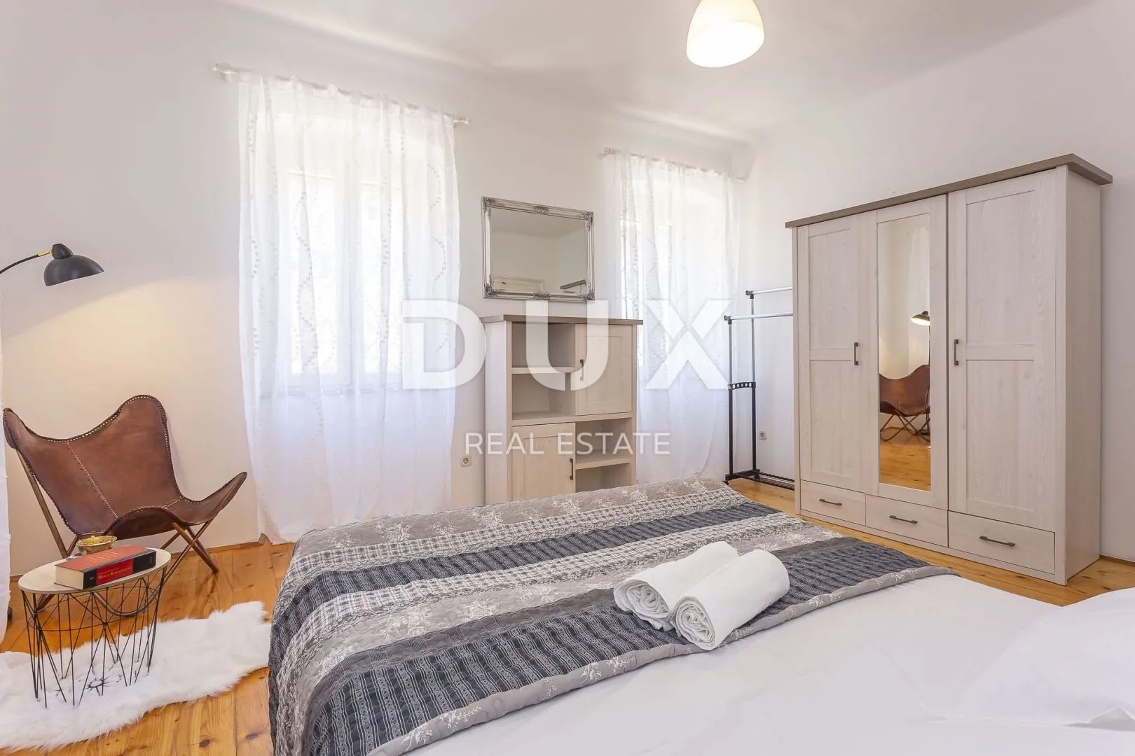 šibenik, centar-stan u centru grada 66,80m2 - slika 8