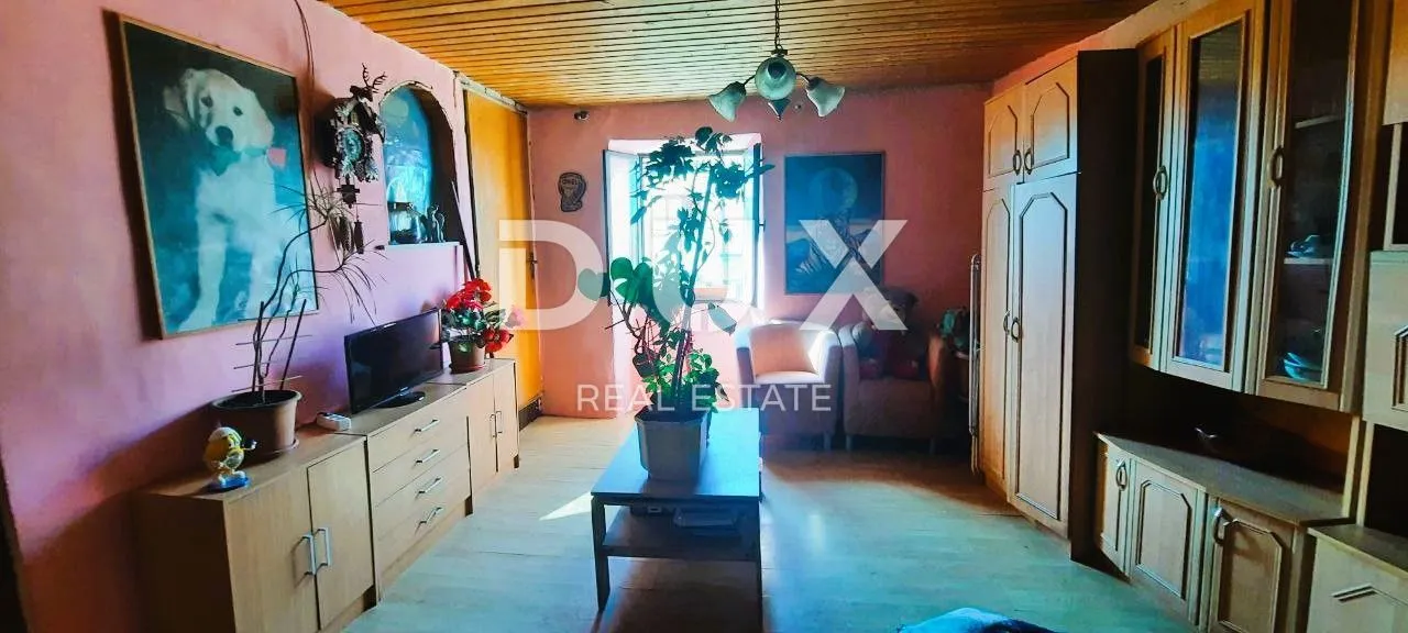 istra, brtonigla - kuća u nizu za adaptaciju sa dvorištem - slika 8