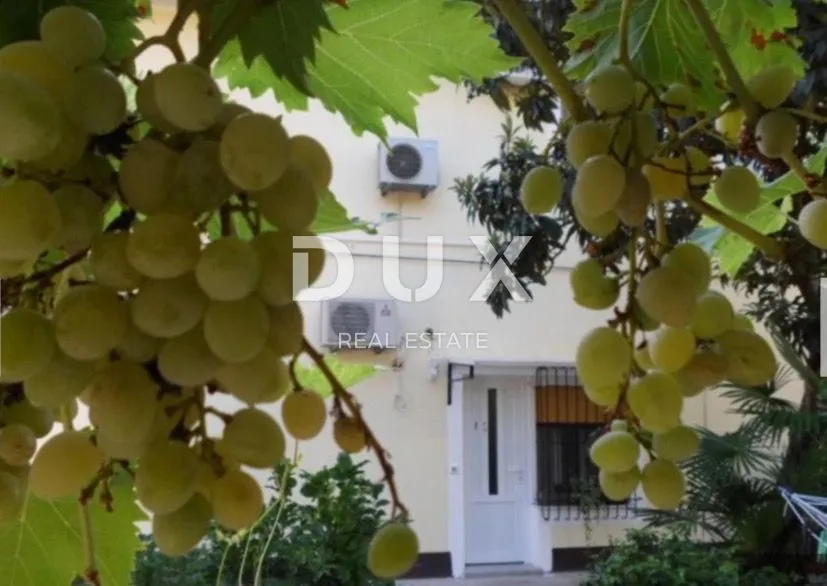 opatija, centar - dva stana 96 m2 + pomoćna zgrada u dvorištu!!! prilika!!! - slika 4