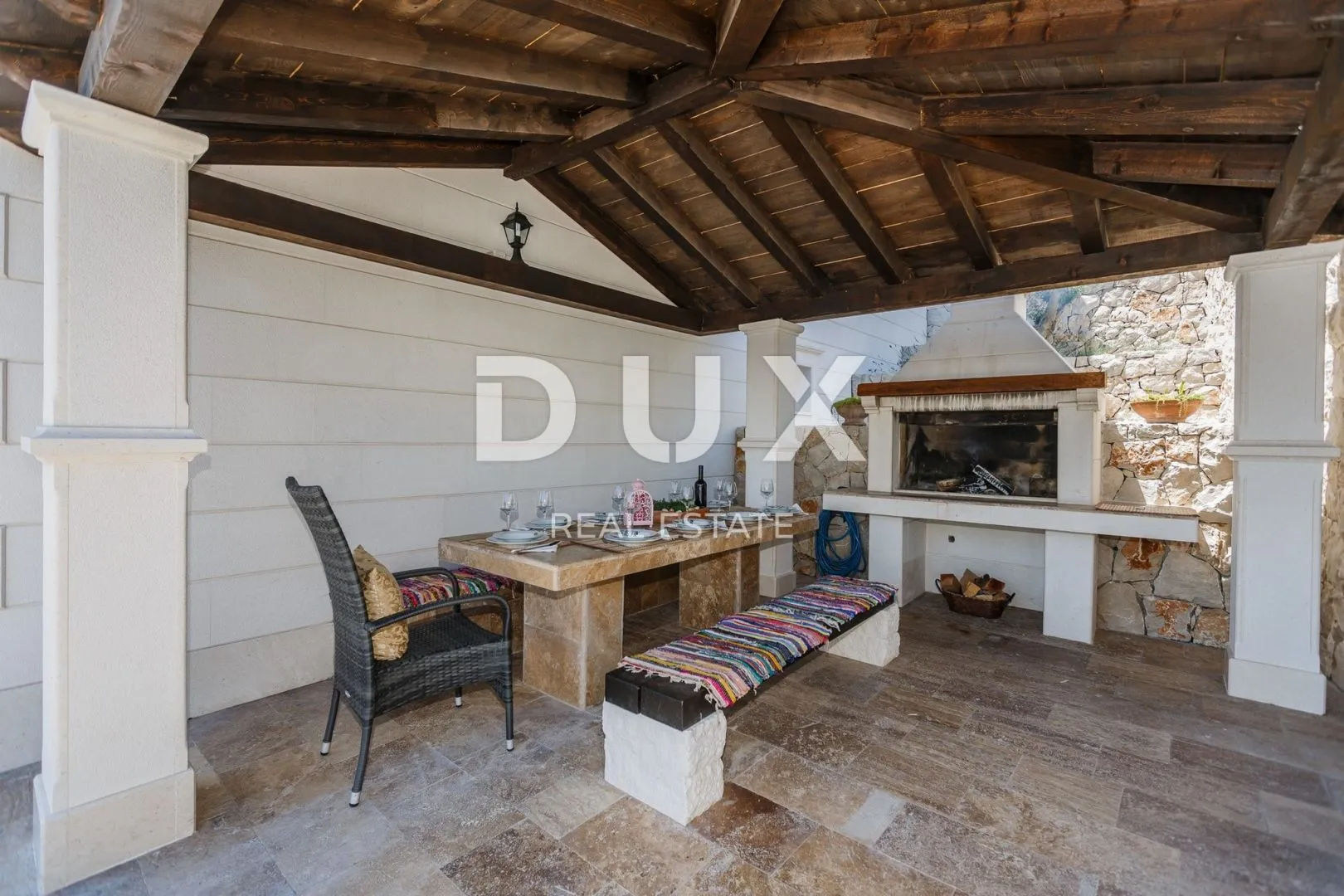 trogir, marina - prekrasna luksuzna vila pokraj mora - slika 14