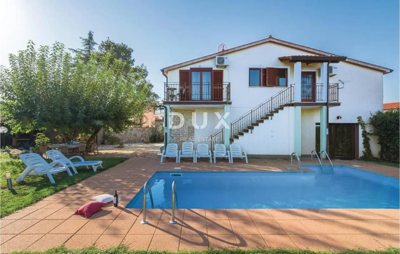 istra, poreč - kuća sa bazenom i uređenom okućnicom - slika 2