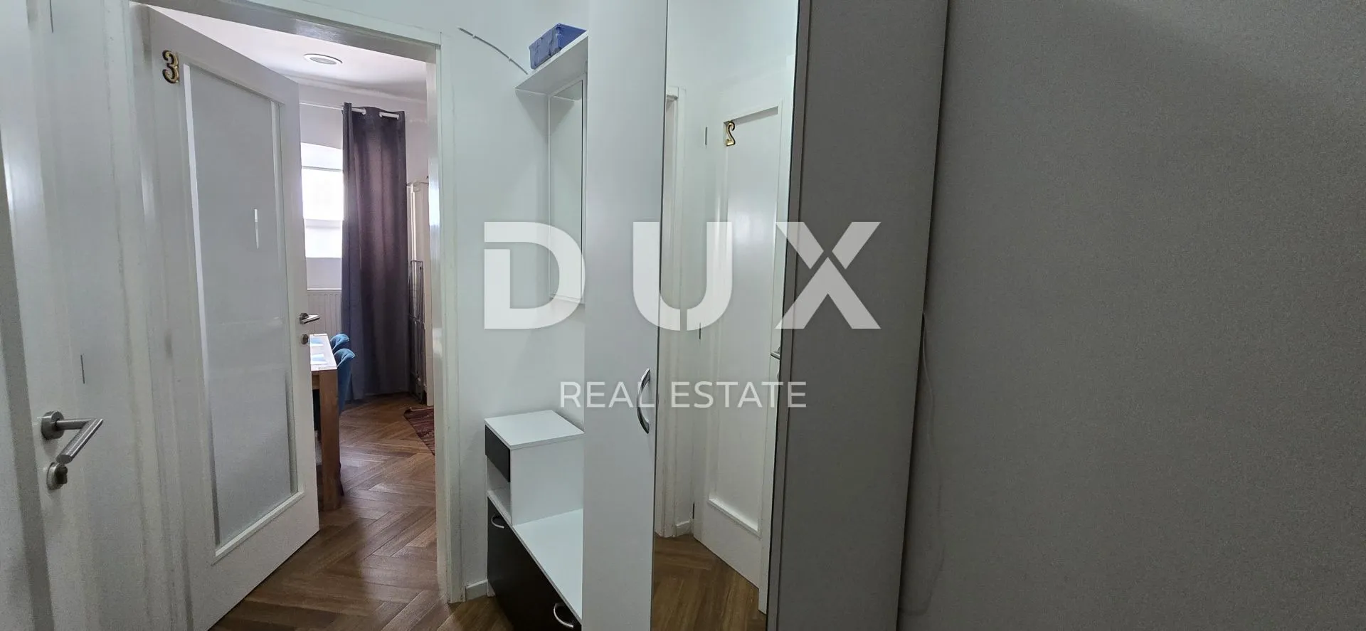 istra, pula - dva u potpunosti renovirana studio apartmana - slika 13
