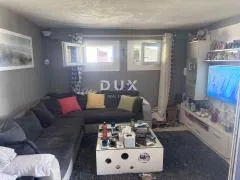 nin- kuća sa 4 apartmana - slika 6