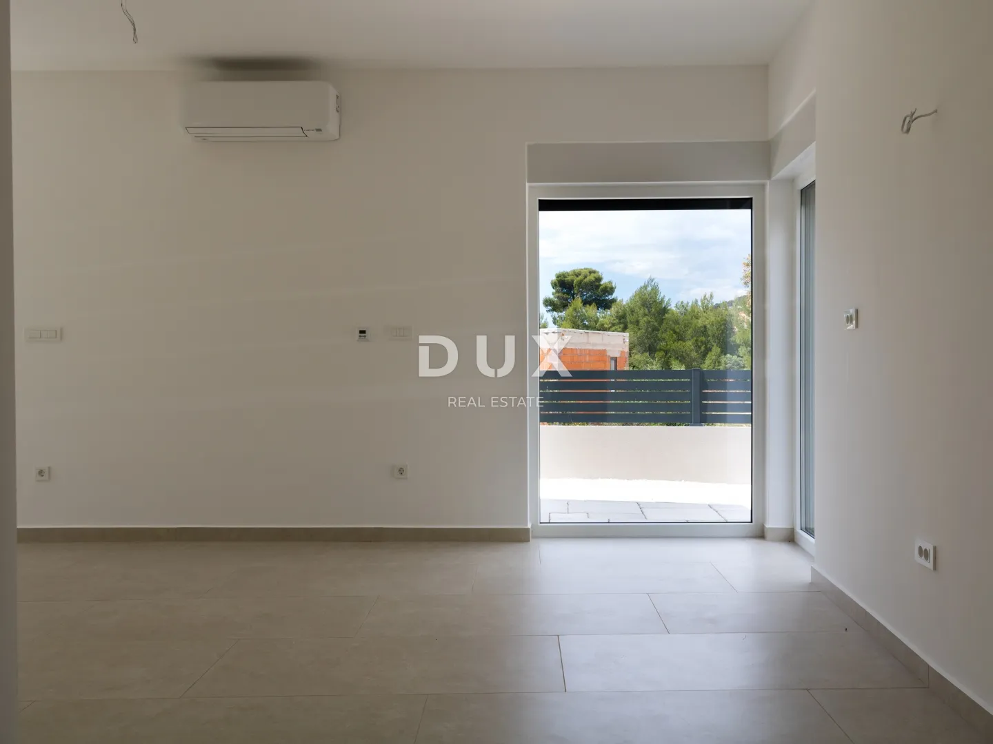 šibenik, žaborić, kuća u nizu, 123 m² - slika 9