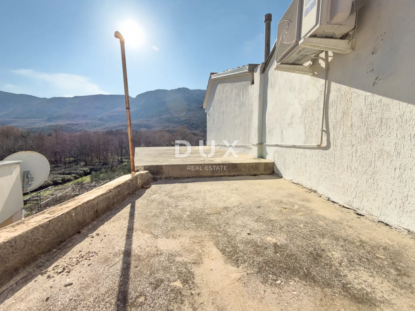 otok krk, draga bašćanska - kuća s puno potencijala - slika 15