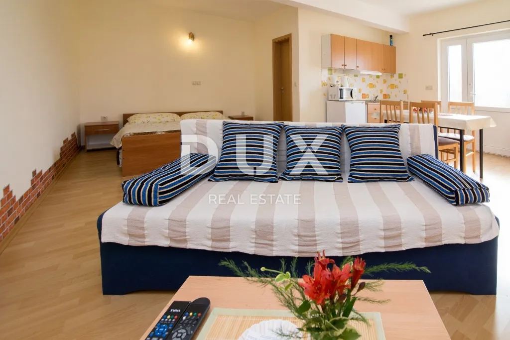 biograd na moru - ekskluzivna prilika – kuća s 4 apartmana i prostranim stanom – centar! - slika 25