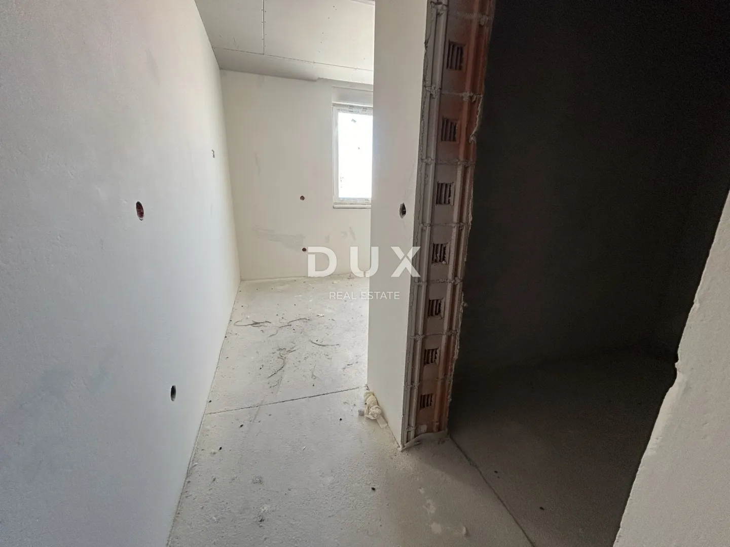 vodice, srima – luksuzni penthouse, 70 m od mora, s liftom - slika 5